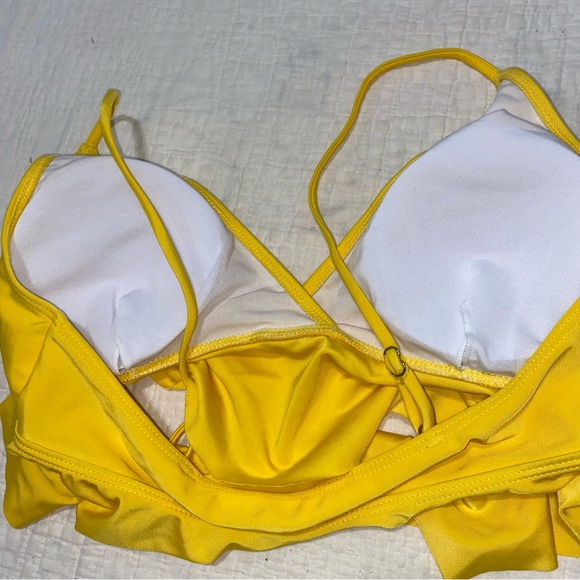 Ruffle Peplum Bikini Top Bright Yellow Yellow Wrap Top size Large Swimsuit - Picture 7 of 8